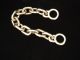 Armreif mit Kette