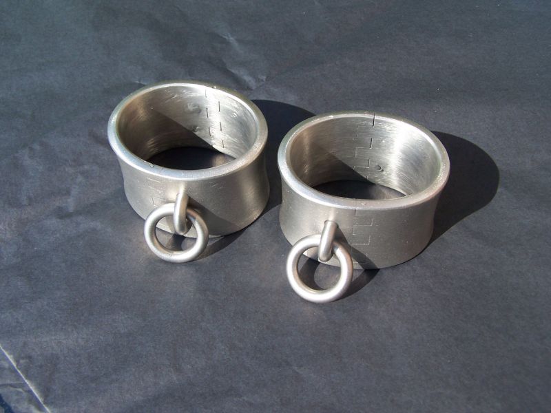 Armreif Hephaistos 40x6 mm, mit 2 Ringen