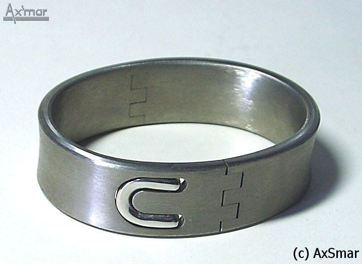 Hephaistos titanium anklet